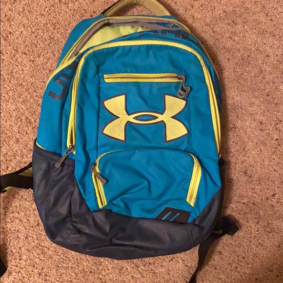 Under Armour back pack - Picture 1 of 4